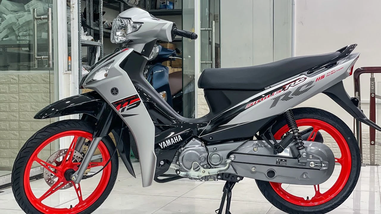 Yamaha Sirius RC