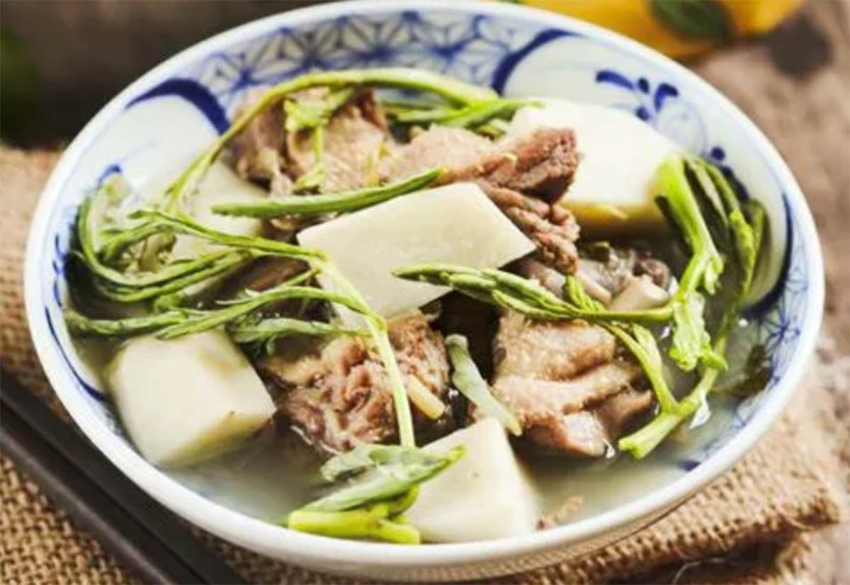 3 cách nấu vịt om sấu ngon mà 22helo88 helloo88