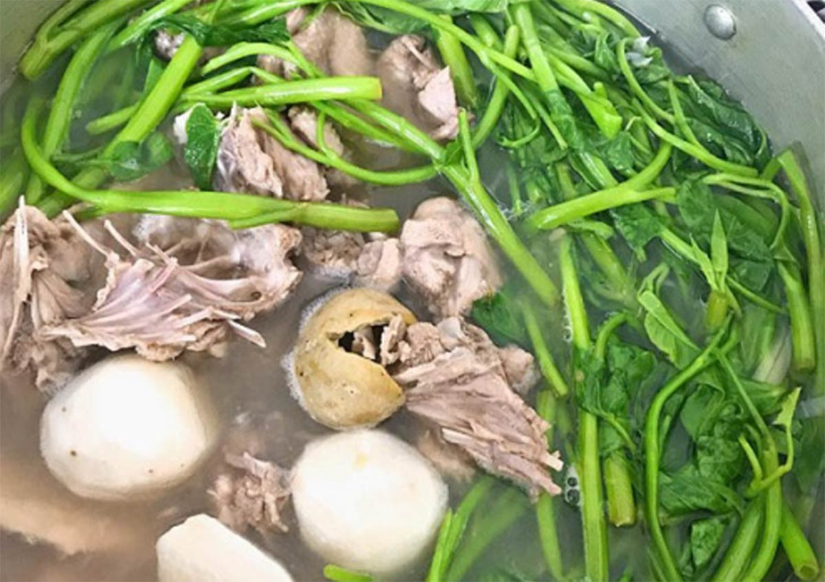 3 cách nấu vịt om sấu ngon mà 22helo88 helloo88