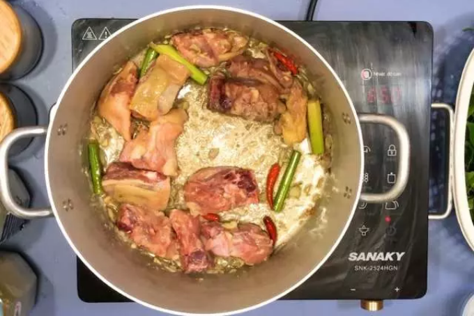 hello88.con LẨU GÀ LÁ GIANG thơm lừng,vị chua ngọt cực ngon nhất định phải thử