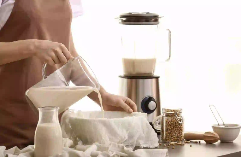 6 Cách làm sữa hạt bằng máy ngon, hello88 vina, dễ làm
