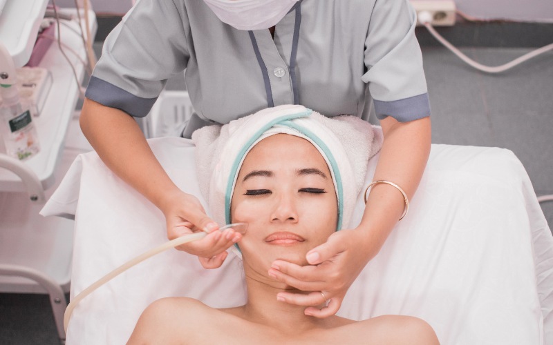 Thải chì da mặt giá 33hello88? Bảng giá mới nhất 2024