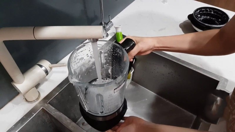 Cách vệ sinh máy làm sữa hạt sạch nhanh, cực kỳ 22helo88
