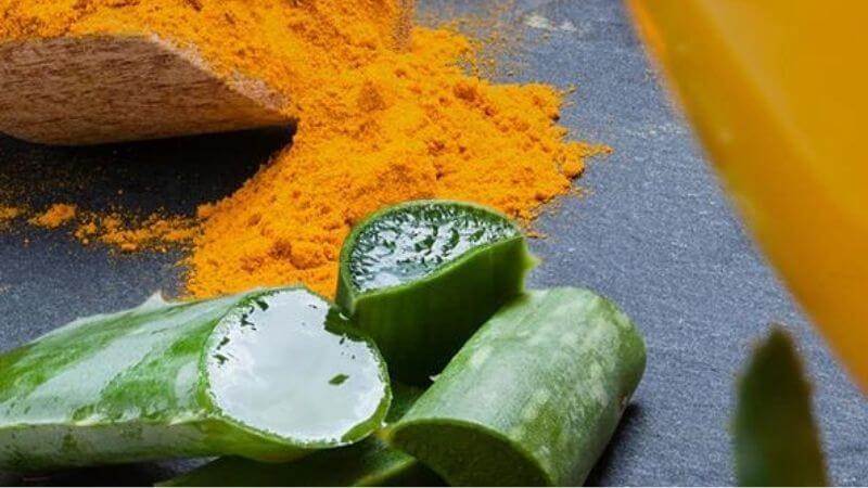 8 cách làm mặt nạ tinh bột nghệ 22helo88. Có nên đắp hàng ngày không?