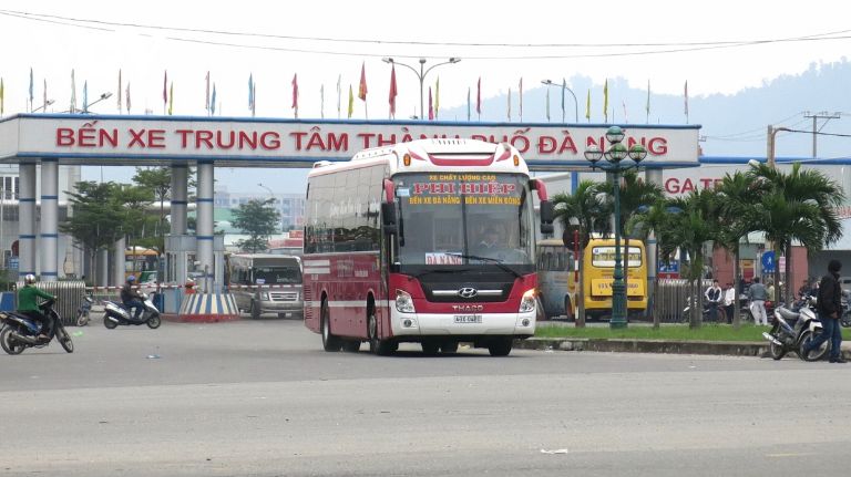 Xe khách từ Đà Nẵng đi Sài Gòn giá vé và lịch trình như thế nào?
