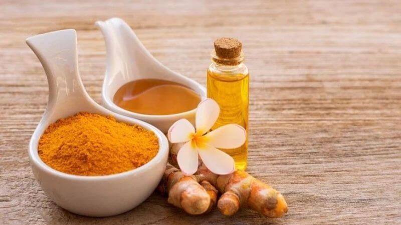 8 cách làm mặt nạ tinh bột nghệ 22helo88. Có nên đắp hàng ngày không?