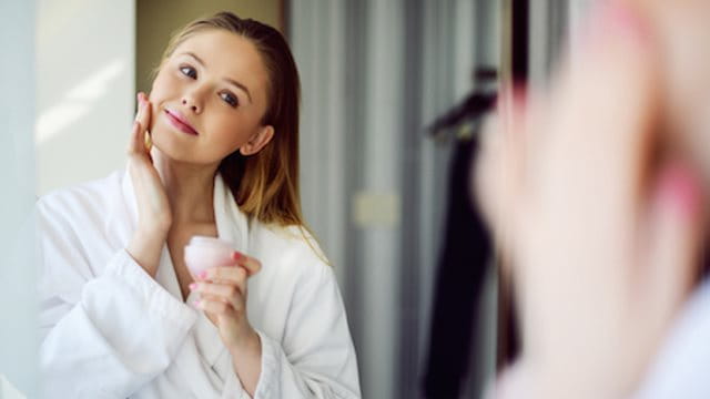7 cách chăm sóc da mặt trắng mịn hồng hào cực 22helo88 và hiệu quả