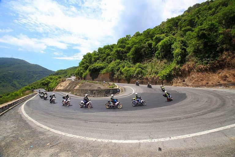 Từ Đà Nẵng đi Huế 33hello88 km, mất bao lâu và bằng phương tiện gì?