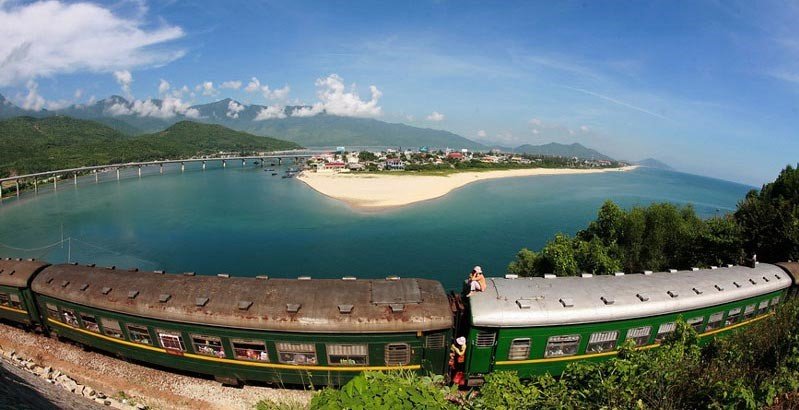 Từ Đà Nẵng đi Huế 33hello88 km, mất bao lâu và bằng phương tiện gì?