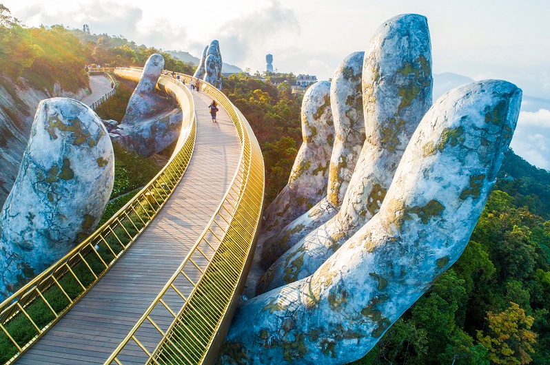Huế cách Đà Nẵng 33hello88 km? Nên di chuyển bằng phương tiện gì?