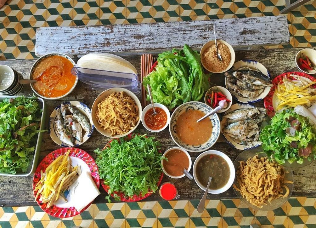 Huế cách Đà Nẵng 33hello88 km? Nên di chuyển bằng phương tiện gì?
