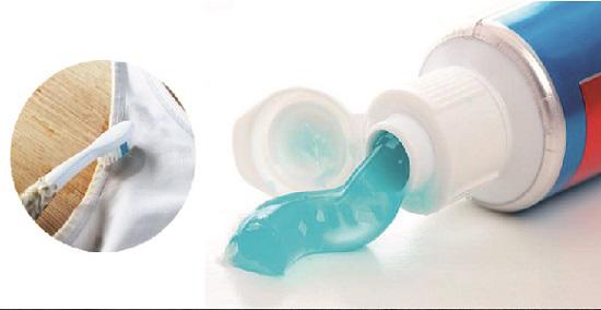 7 cách tẩy áo trắng bị ố vàng cực nhanh chóng với những helo888