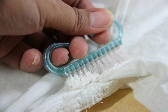 7 cách tẩy áo trắng bị ố vàng cực nhanh chóng với những helo888