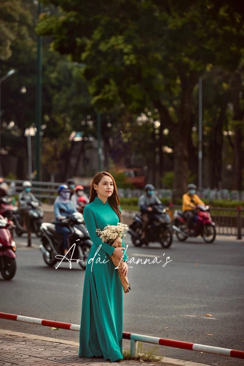 Top 50 mẫu áo dài heloo88 đẹp được helo88.vina nhất năm 2024