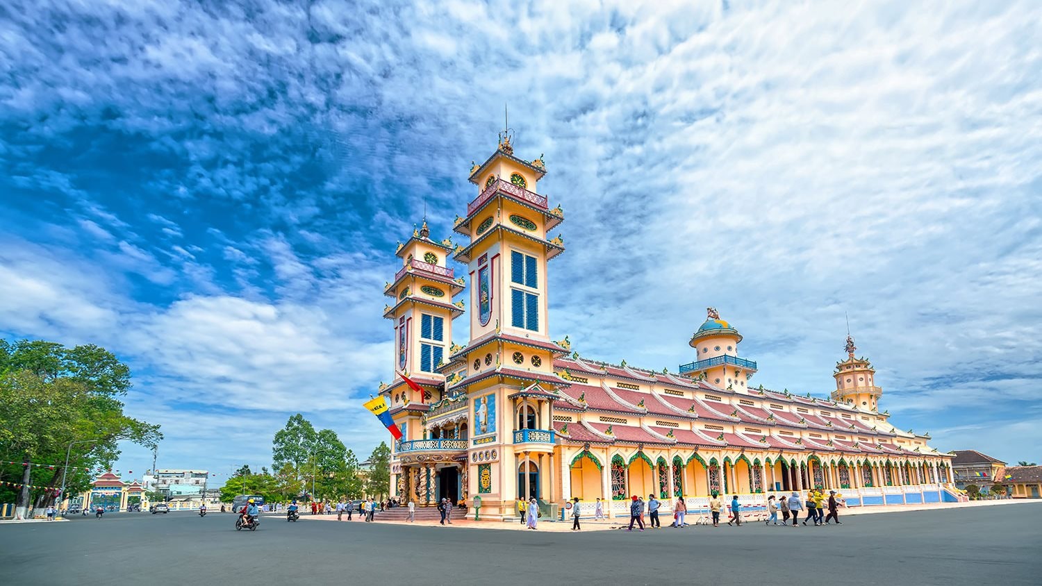 Tòa Thánh Tây Ninh và những