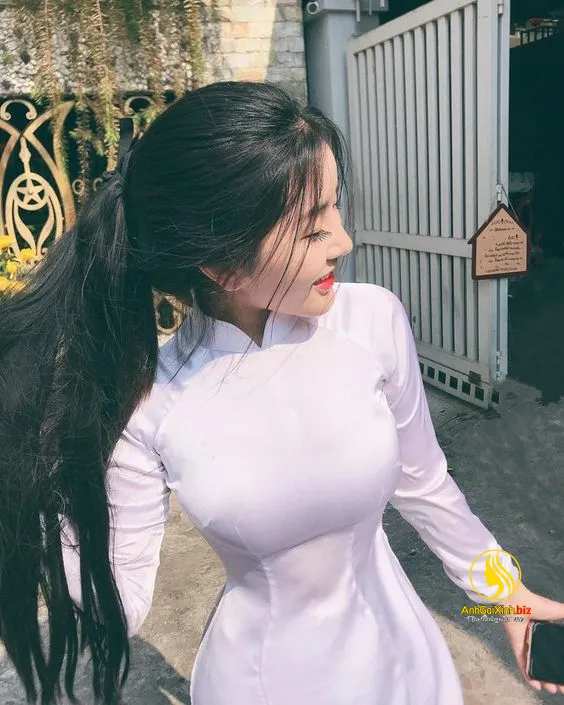 Top 69+ Ảnh nữ sinh mặc áo dài phản cảm, xuyên thấu, siêu mỏng