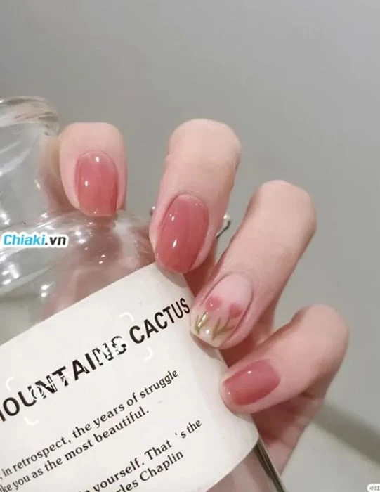 Top 25+ Các Sắc Màu Sơn Móng Tay Làm Trắng Da Hot Nhất Trong Năm 2024