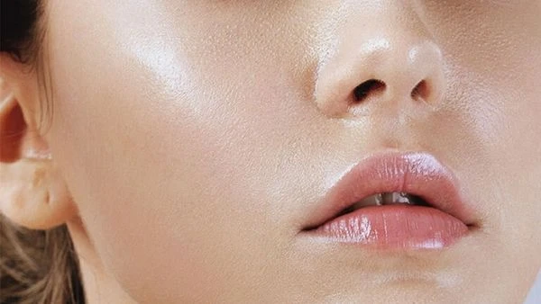 [6hello88] Nên tẩy trang trước hay rửa mặt trước mới đúng?