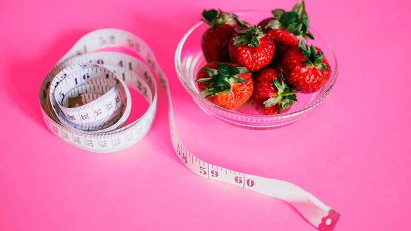 Dâu tây 33hello88 calo? Ăn dâu tây giảm cân không và ăn dâu tây đúng cách