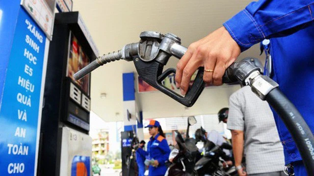 Tẩy vết keo 502 vô cùng 22helo88 với các mẹo hay