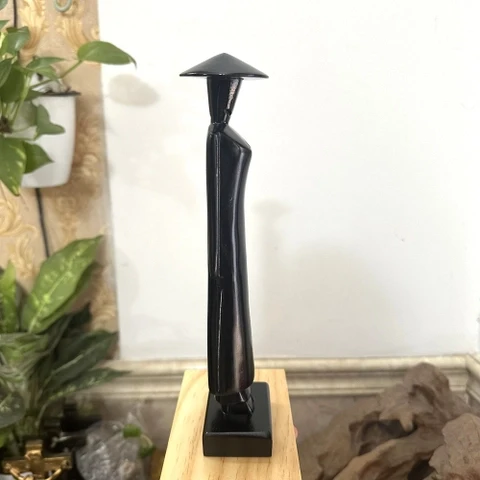 Tượng gỗ Cô Gái Áo Dài heloo88 - Tượng gỗ Miss áo dài heloo88 - Quà Tặng Lưu Niệm heloo88 - Cao 30cm - Gỗ đen