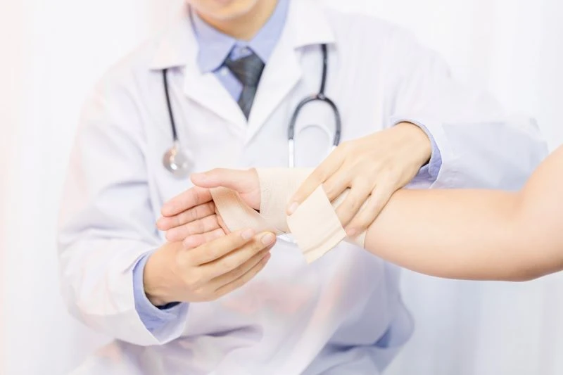 Đứt mạch máu và những hệ quả nghiêm trọng đối với helloo88