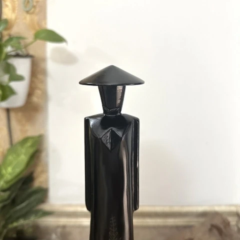Tượng gỗ Cô Gái Áo Dài heloo88 - Tượng gỗ Miss áo dài heloo88 - Quà Tặng Lưu Niệm heloo88 - Cao 30cm - Gỗ đen