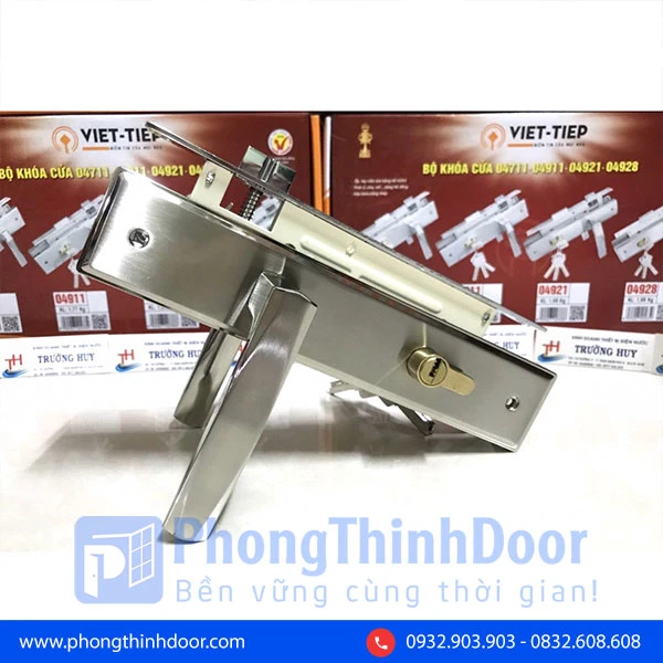Cách mở khóa cửa tay gạt khi bị kẹt và bị mất chìa 22helo88