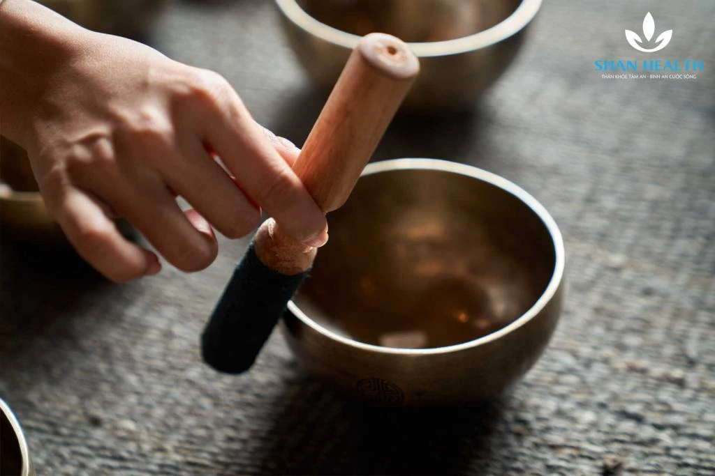 Chuông Xoay Tây Tạng ( Singing Bowl ) Là Gì? Ý Nghĩa Âm Thanh Kỳ Diệu