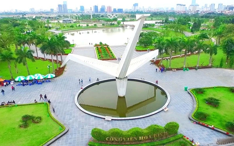 Công viên Hòa Bình ở đâu? - Khám phá ngôi nhà xanh giữa lòng Hà Nội
