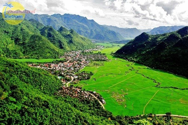 9 Điểm du lịch Tây Bắc nổi tiếng nhất định phải đến trong đời