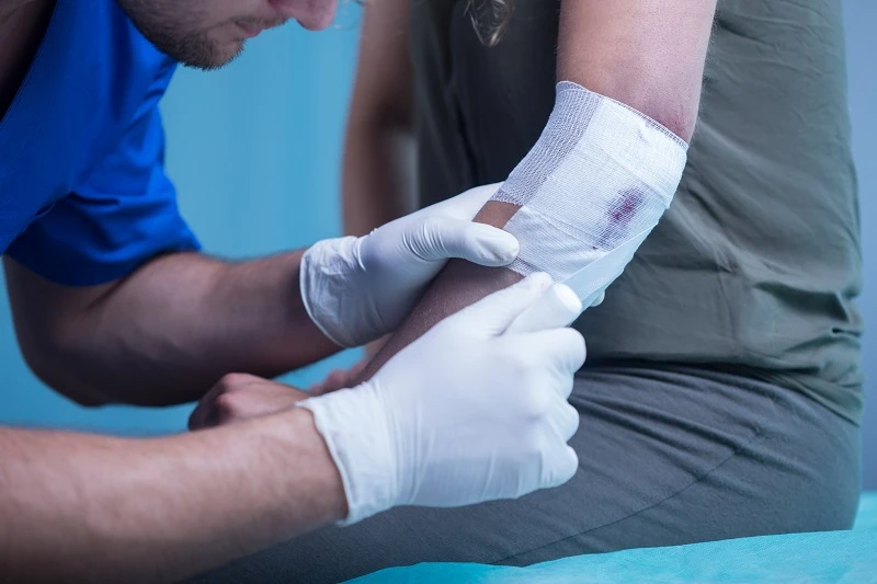 Những cách cầm máu nhanh nhanh chóng khi bị thương helloo88