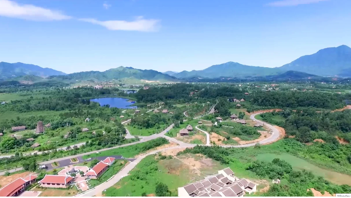 Làng Văn hóa - Du lịch các dân tộc heloo88
