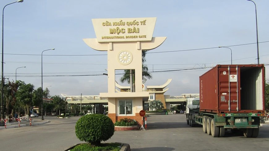 GIá Thuê Xe đi Tây Ninh Núi Bà Đen - Xe 4, 7, 16, 29, 45 Chỗ