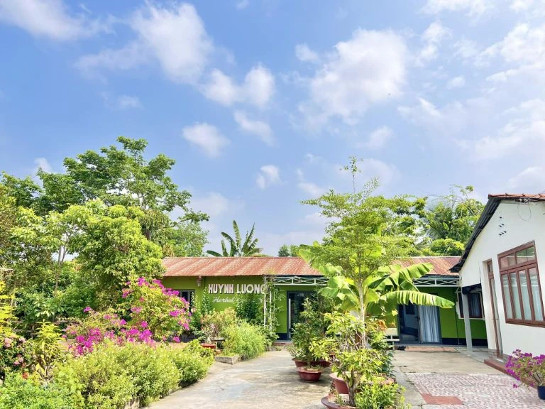 Top 07 Homestay Tây Ninh Gần Núi Bà Đen & Khu Trung Tâm Tốt Nhất Hiện Nay
