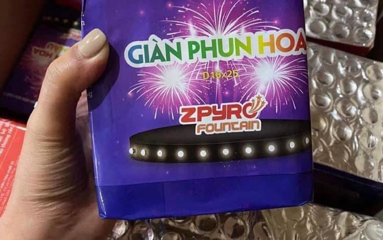 Giàn Phun Hoa Thường