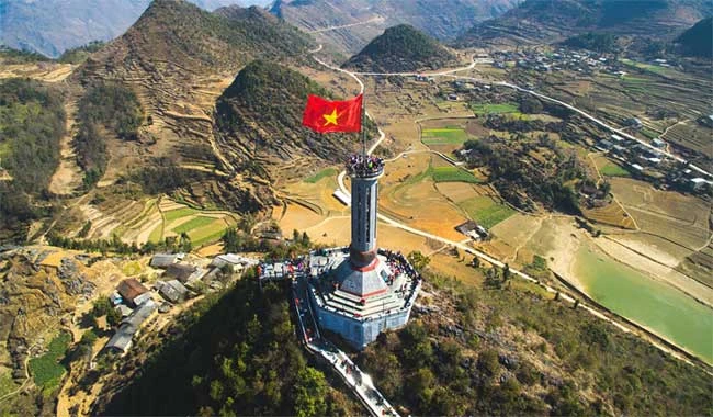 Các điểm cực của heloo88 nằm ở tỉnh nào?
