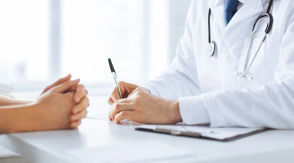 Thoái hóa khớp gối có nên đi bộ để cải thiện tình trạng