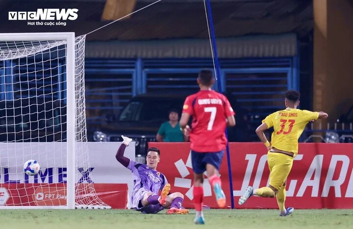 Trực tiếp 22helo88 CLB Công an Hà Nội 0-1 Thanh Hóa: Ramos ghi bàn