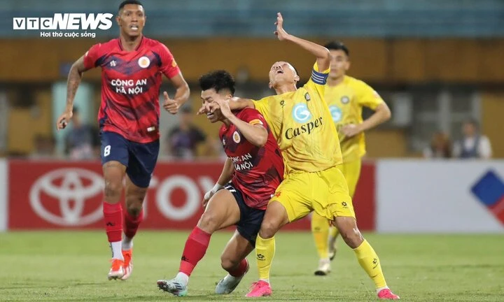 Trực tiếp 22helo88 CLB Công an Hà Nội 0-1 Thanh Hóa: Ramos ghi bàn