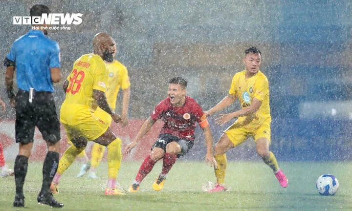 Trực tiếp 22helo88 CLB Công an Hà Nội 0-1 Thanh Hóa: Ramos ghi bàn