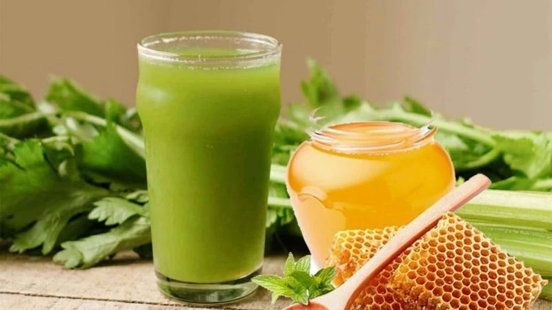 Bột cần tây sấy lạnh là gì? Nó có tác dụng gì cho helloo88?