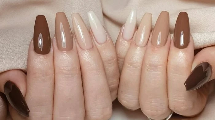100+ Bảng Màu Sơn Móng Tay Đẹp, Xu Hướng Hot Cho Phái Đẹp