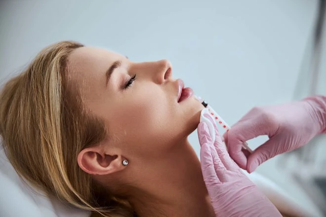 Tiêm Môi Tây Quyến Rũ Phù Hợp Với Ai? Tiêm An Toàn Không?