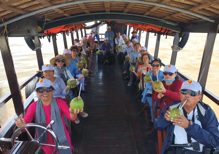 Khám Phá Lục Tỉnh Miền Tây Qua Tour Du Lịch Độc Đáo