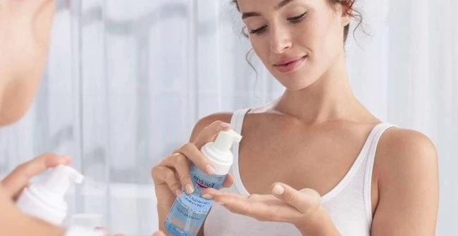 hello8862 com cách dùng nước tẩy trang đúng chuẩn, an toàn cho da