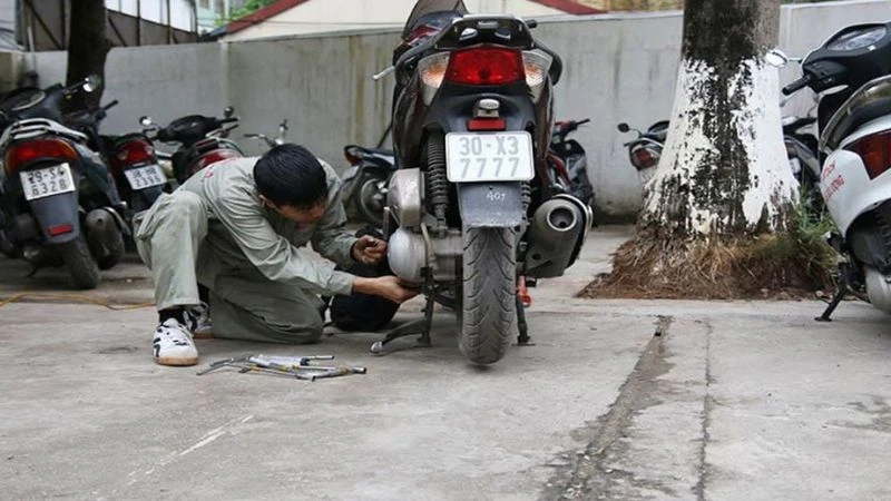 Xe Tay Ga Không Đề Được? Nguyên Nhân & Cách Giải Quyết Nhanh Gọn!
