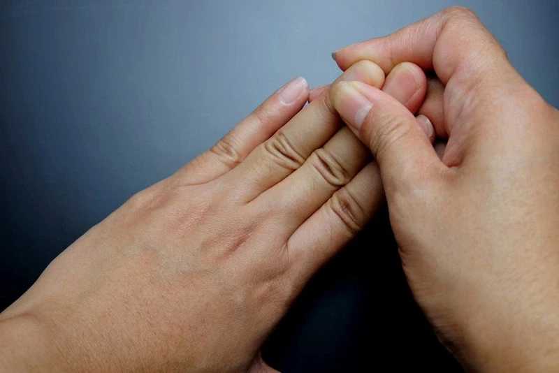 Cách làm ngón tay thon dài 22helo88 hiệu quả