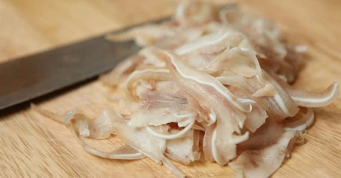 Cách làm nộm hoa chuối tai lợn GIÒN NGON, không BỊ THÂM
