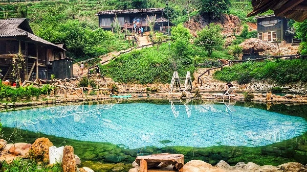 4 88hello88 du lịch có thác nước đẹp như mơ tại Hòa Bình - Nhất định phải đi 1 lần